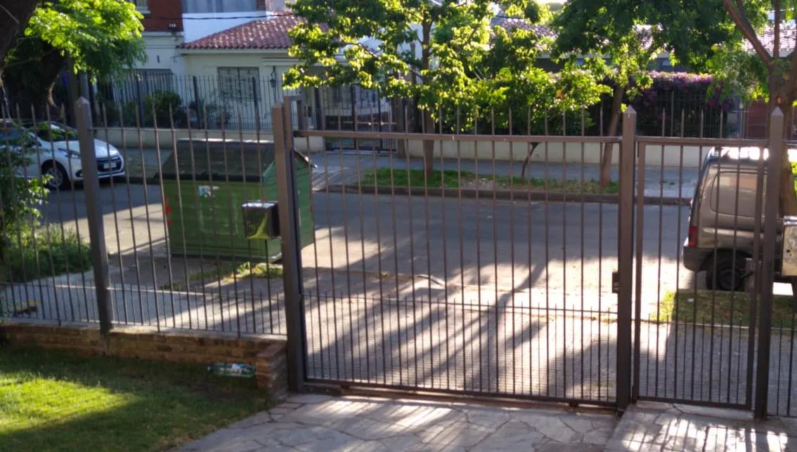 Trabajo de herrería realizado por MG Construcciones (foto 9)