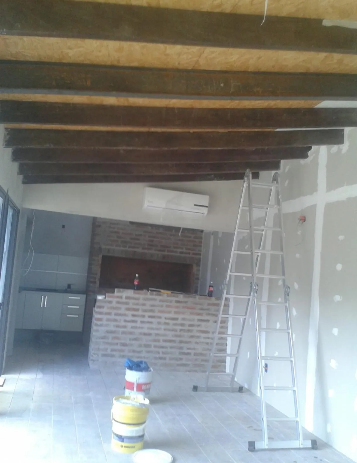 Trabajo de revestimiento con placas de yeso de MG Construcciones